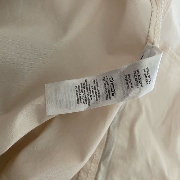 Chicos - Picture 11 of 13